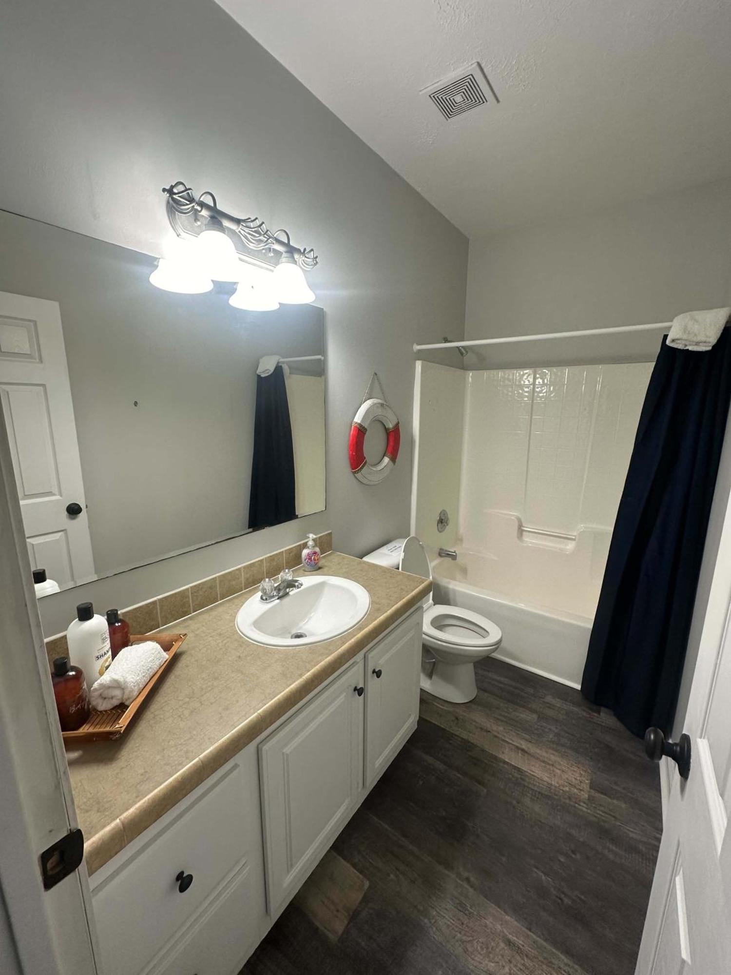 Cam'S Coastal Cottage- Nas Pensacola, Close To Beach Kültér fotó