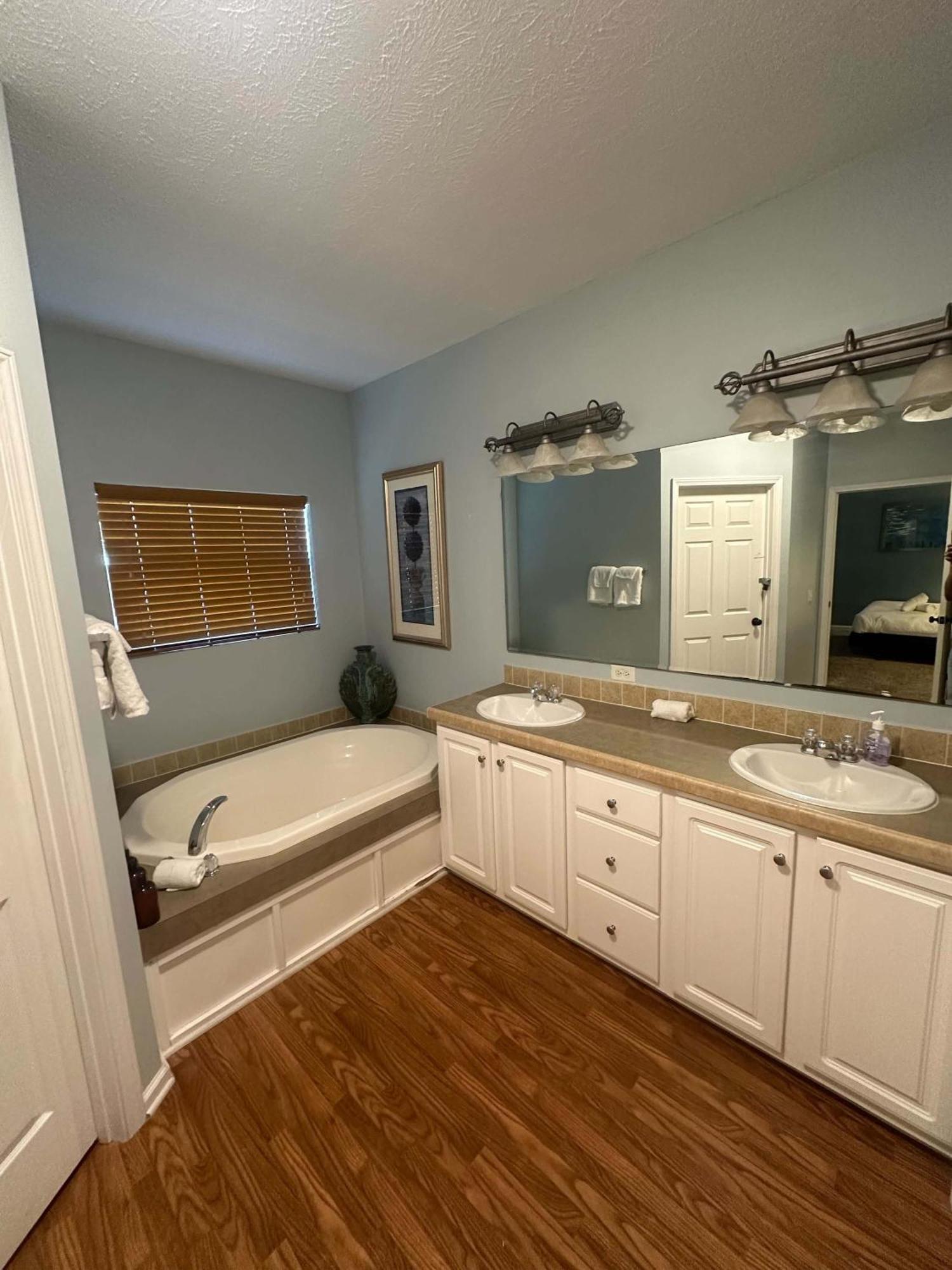 Cam'S Coastal Cottage- Nas Pensacola, Close To Beach Kültér fotó